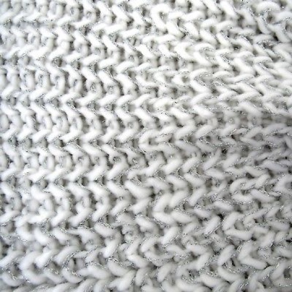 JUICY COUTURE Womens White Metallic Cowlneck Scarf - Picture 2 of 3